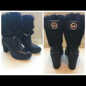 Size 7 1/2 Michael Kors boots